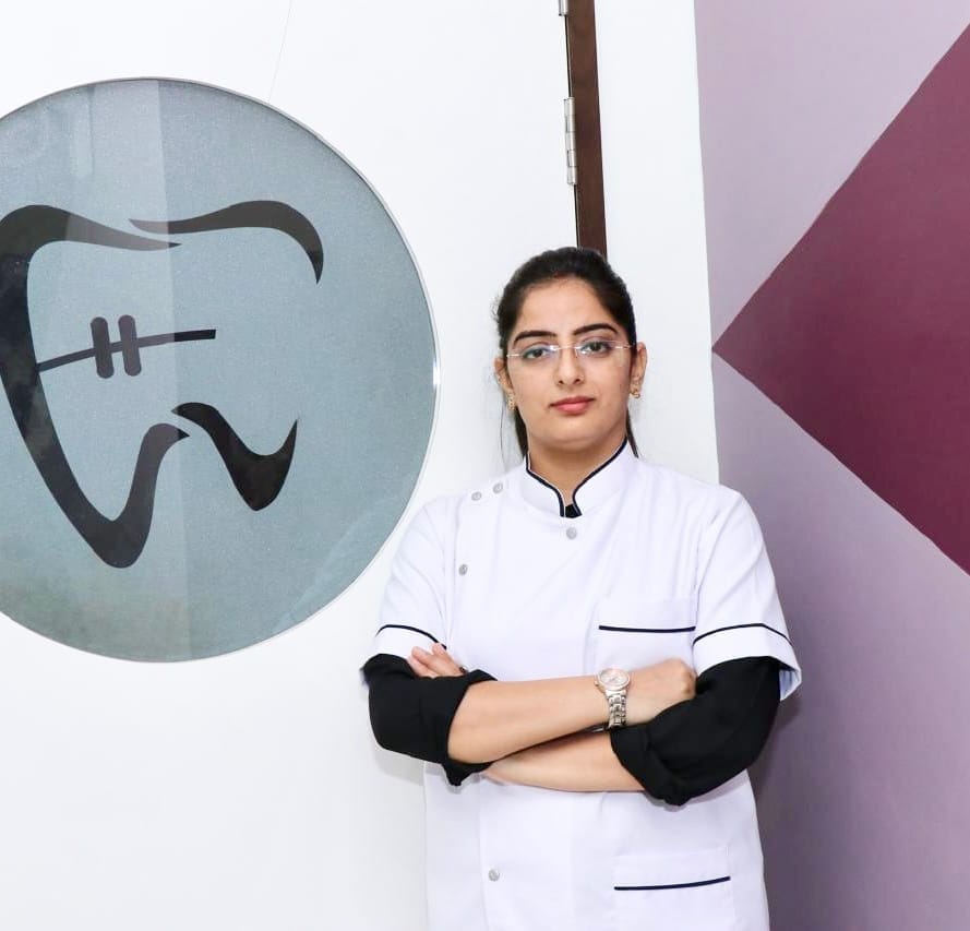 Dr. Ritu Saneja — Consultant Prosthodontist & Implantologist at The DentalBrace Clinic Bathinda